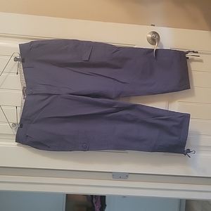 Eddie Bauer Capri Cargo Pants Size 18W Plus Size